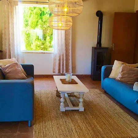 Es Velar Lodge *