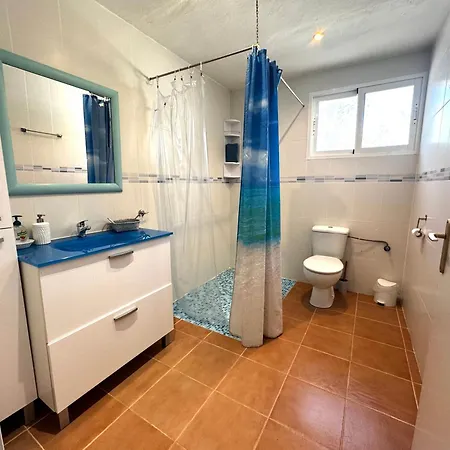 Lodge Es Velar *